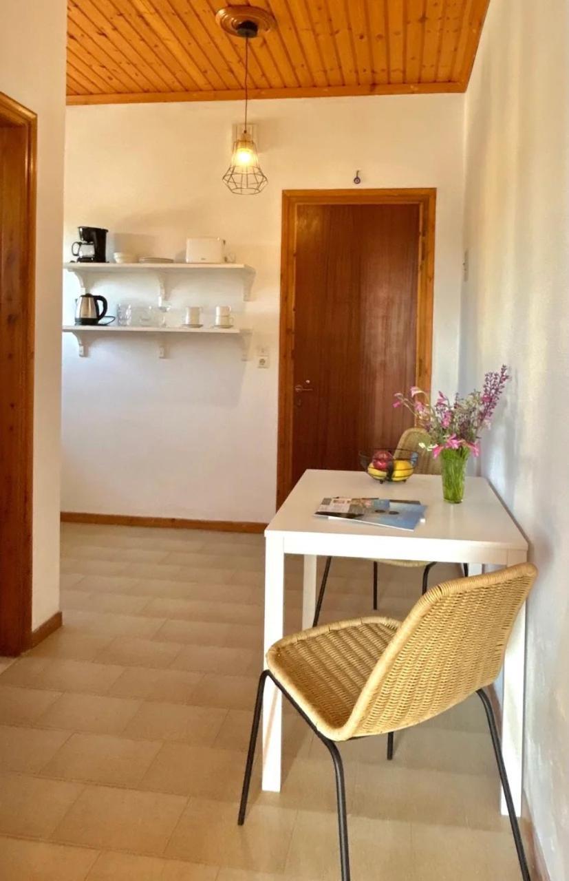 Golden View Apartment